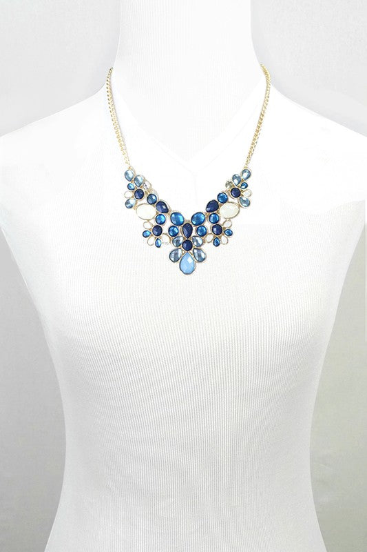 STATEMENT NECKLACE