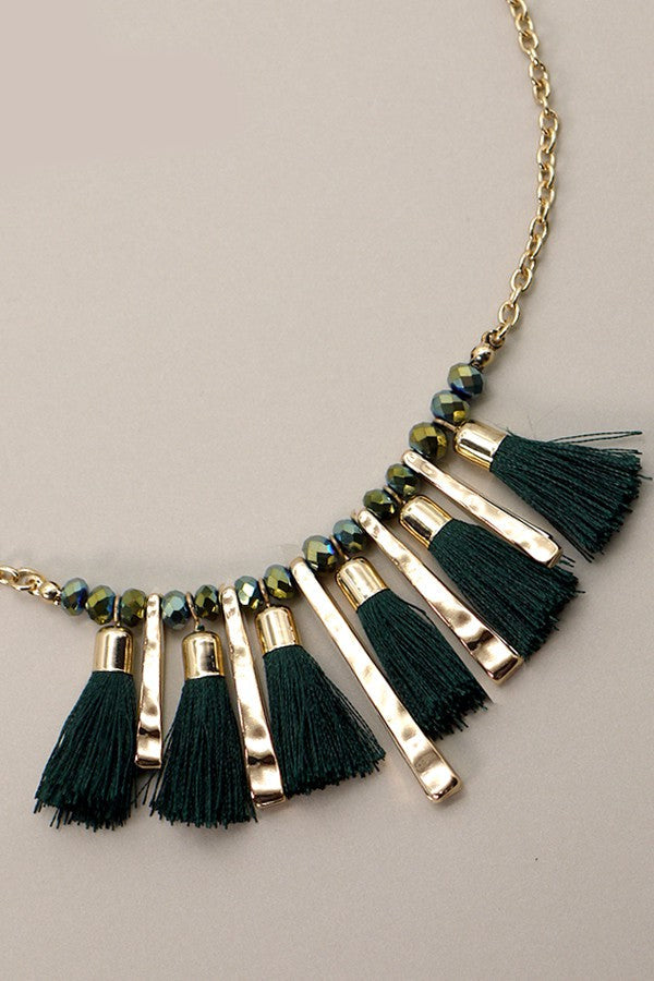 EMERALD TASSEL STATEMENT NECKLACE | 510170114