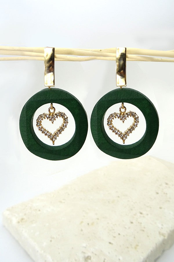 GREEN CIRCLE WOOD HEART CHARM EAR | 31E8024