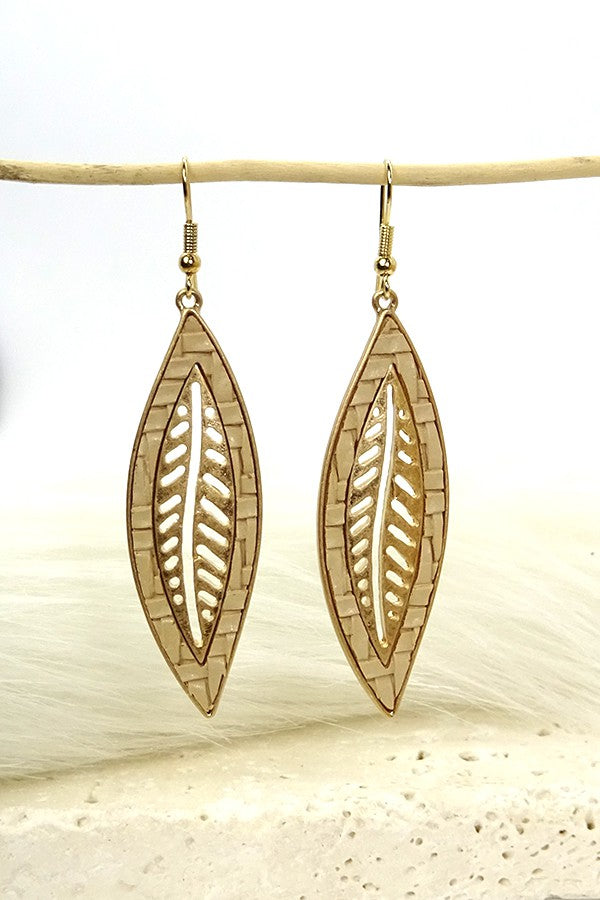 LEAF WOOD EARRINGS | 25E203