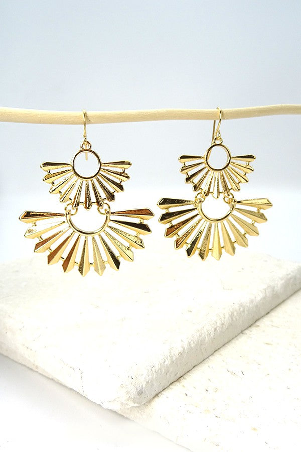 Double fan shape drop earring | 31E01009