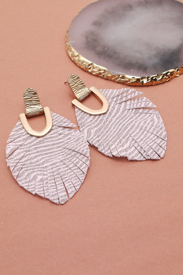 ZEBRA PRINT STATEMENT EARRINGS | 51E1082303