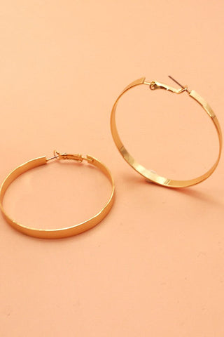 MODERN LUXE FLAT HOOP EARRINGS | 31E21662