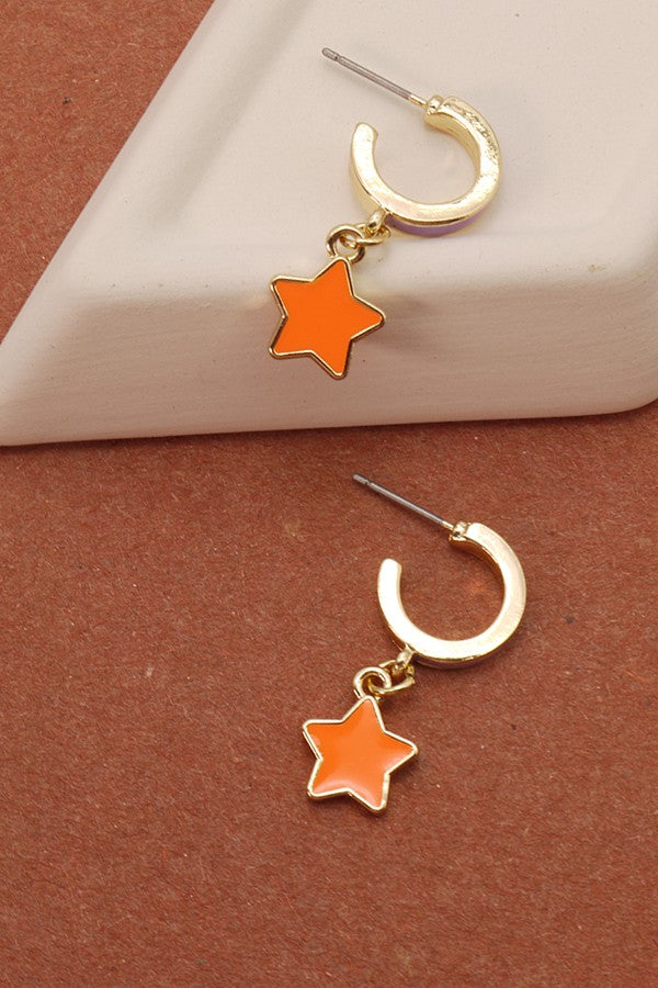 EPOXY CHARM MINI HOOP HUGGIE EARRINGS | 71E21860