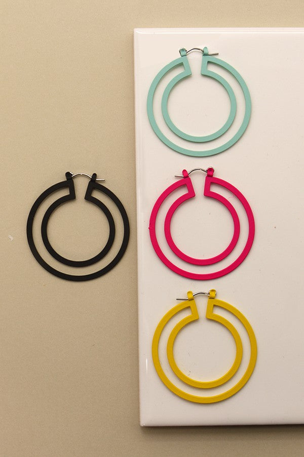 MATTE CUT OUT HOOP EARRINGS | 31E22367