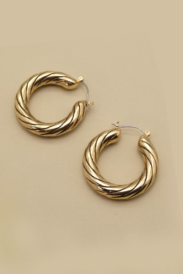 CLASSIC ANTIQUE HOOP EARRINGS | 31E22579