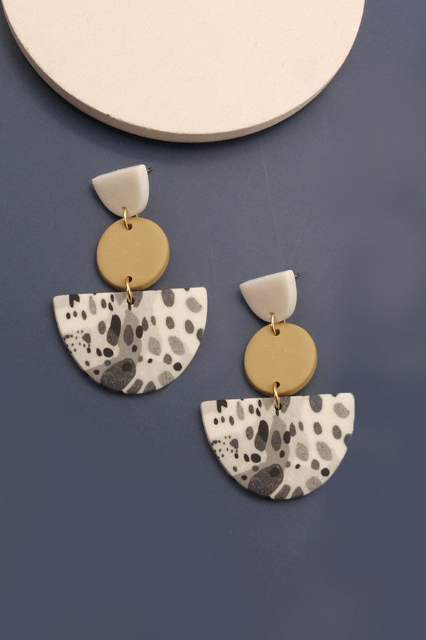 ARTISTIC PRINT POLYMER DROP EARRINGS | 40E233