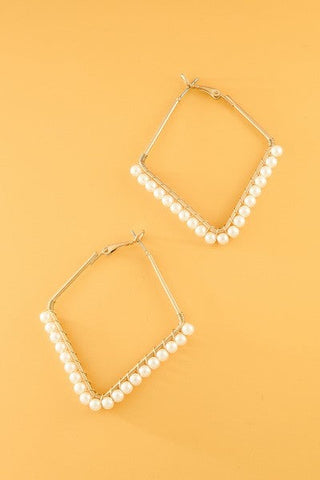 DIAMOND SHAPE PEARL DROP EARRRINGS | 47E13920