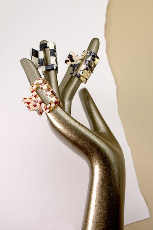 CELLULOSE CUT OUT RECTANGLE HAIR CLAW CLIPS | 40H539