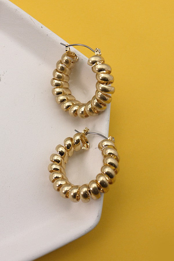 CLASSIC MATTE COIL HOOP EARRINGS | 80E068