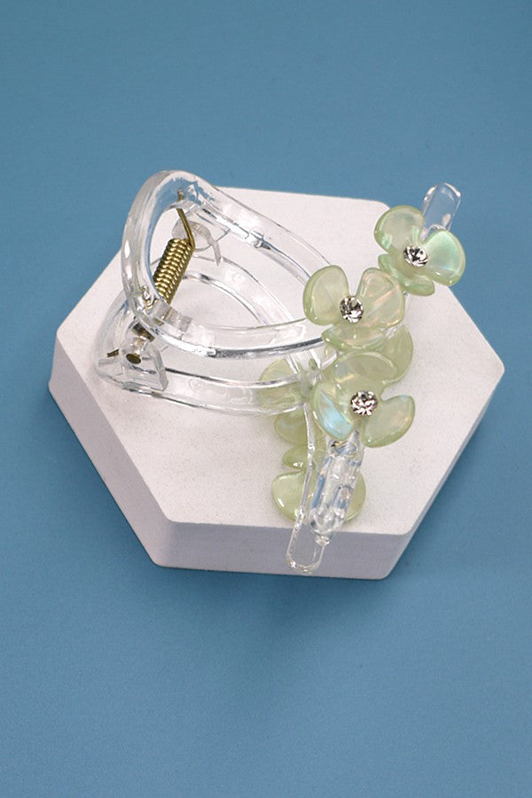 DAISY PETAL ON CROSS OVER HAIR CLAW CLIPS | 40H656