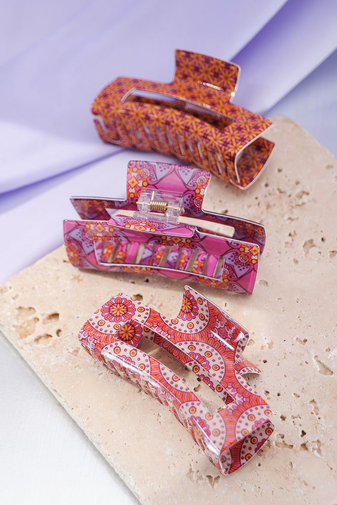 JUMBO RETRO FUN HAIR CLAW CLIPS | 40H606