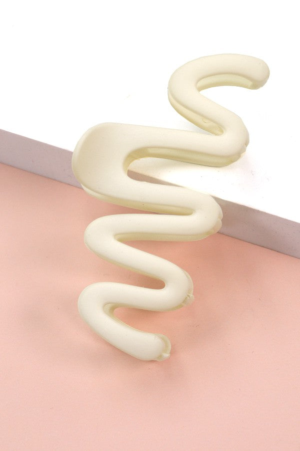 MATTE ZIGZAG HAIR CLAW CLIPS | 40H623