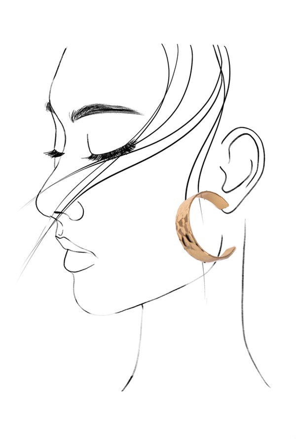 HAMMERED WIDE HOOP EARRINGS 1.5 inch | 31E03620