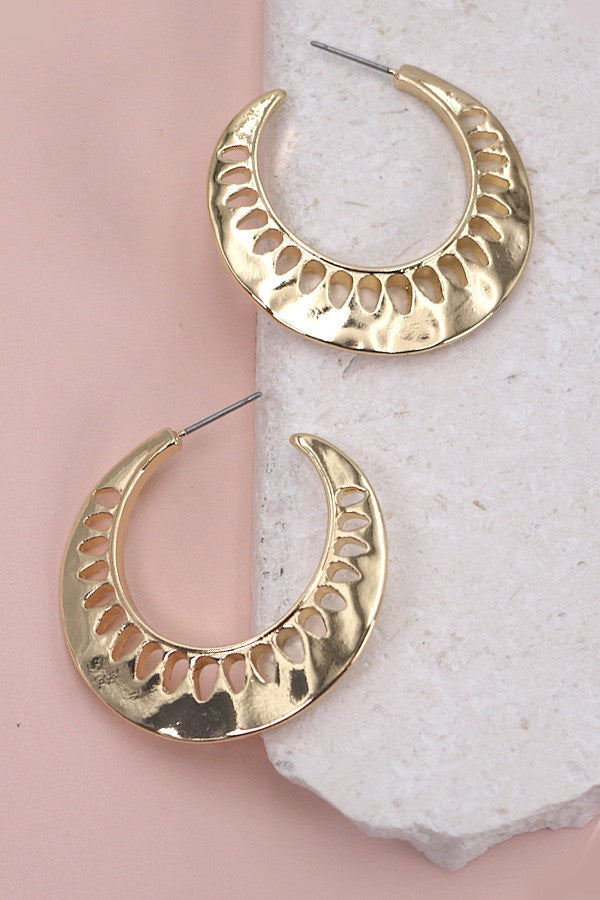 CUTOUT AZTEC FLAT HOOP EARRINGS | 31E03909