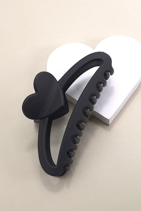 MATTE HEART HAIR CLAW CLIPS | 40H728