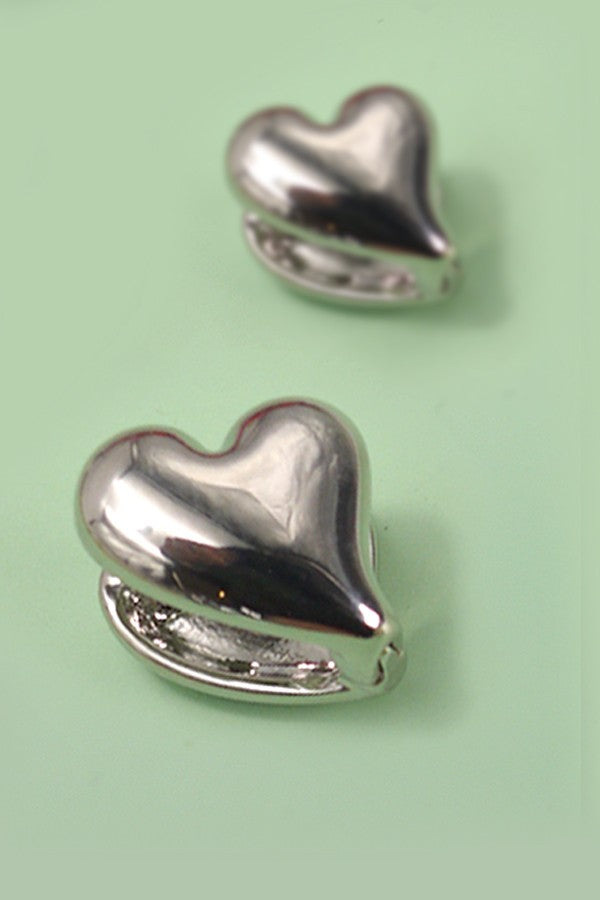 DOUBLE SIDED HIGH POLISHED HEART EAR HUGGIE | 10E40329032