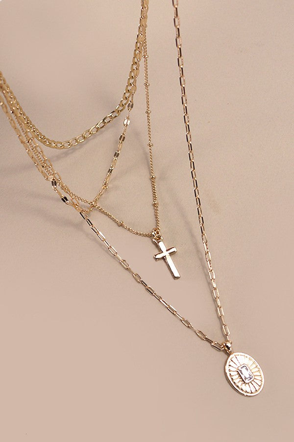 MULTI LAYER CROSS OVAL CHARM NECKLACE | 25N851