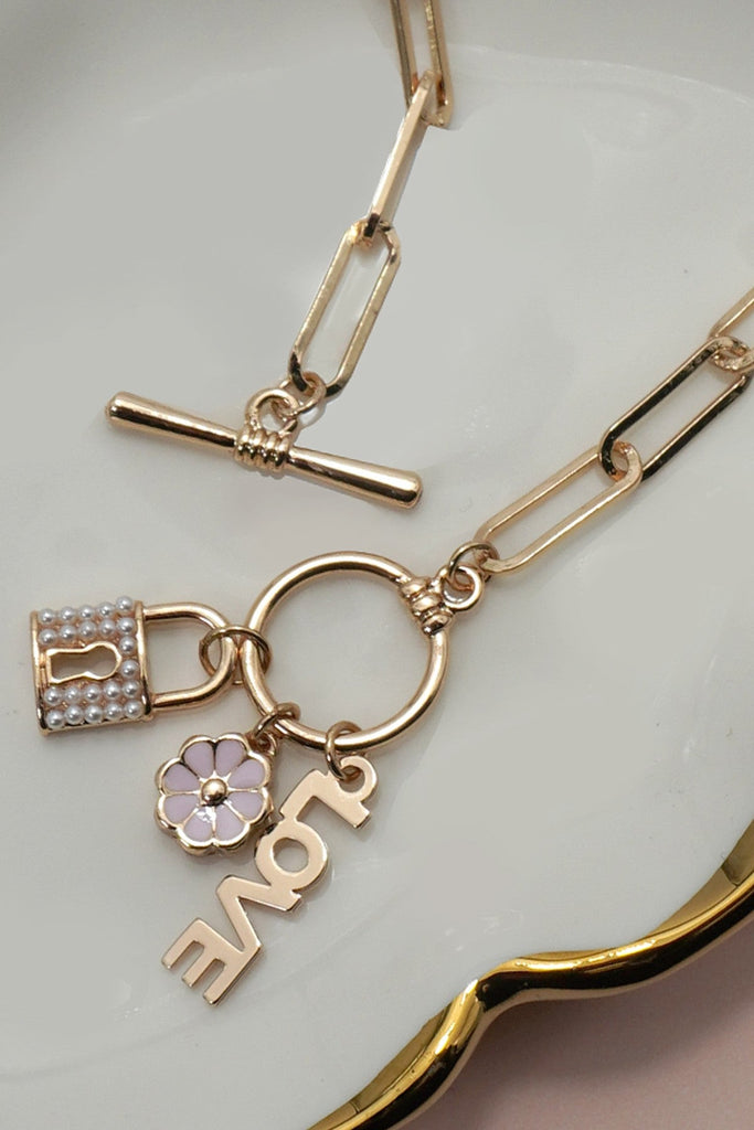 CLUSTER CHARM LOCK FLOWER LOVE TOGGLE NECKLACE | 31N24128