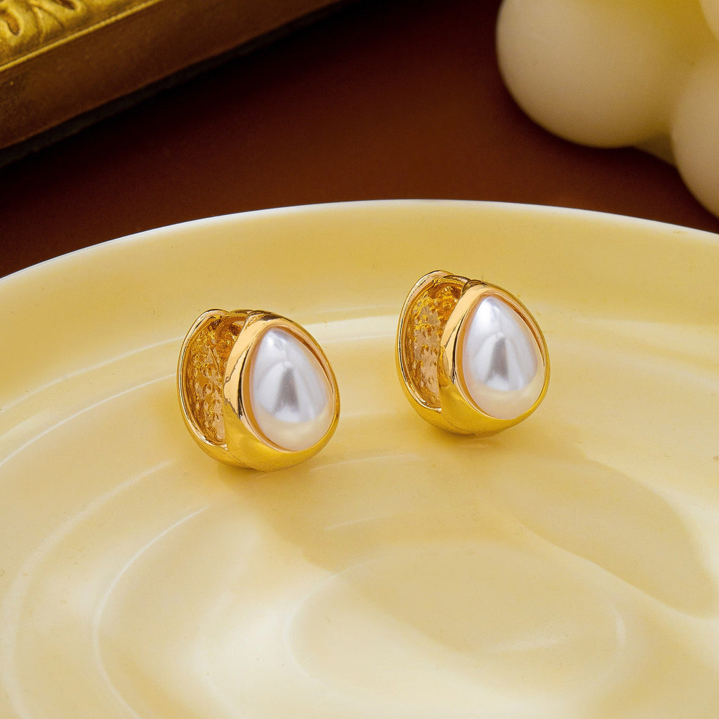 Chunky Gold & Pearl Teardrop Huggie Hoop Earrings | 80E63347