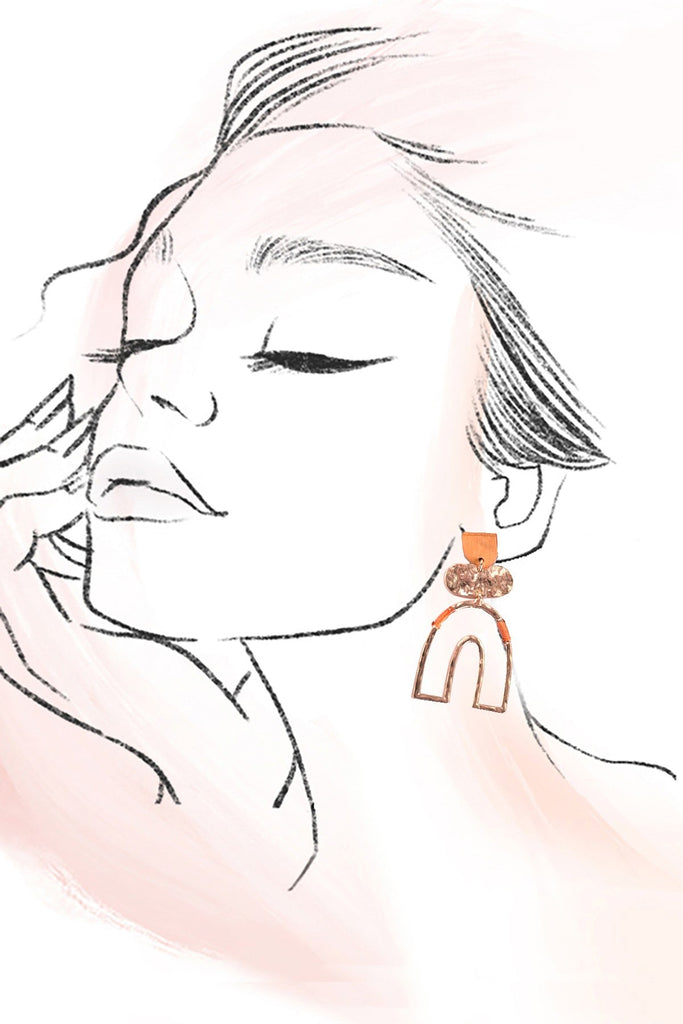 HAMMERED U DROP EARRINGS | 80E5454