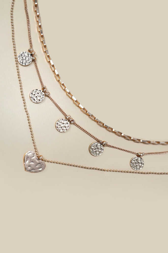 MULTI LAYER HAMMERED DISC HEART NECKLACE | 80N1224