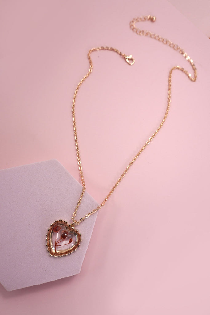 PRESSED FLOWER GOLD HEART NECKLACE | 80N91628