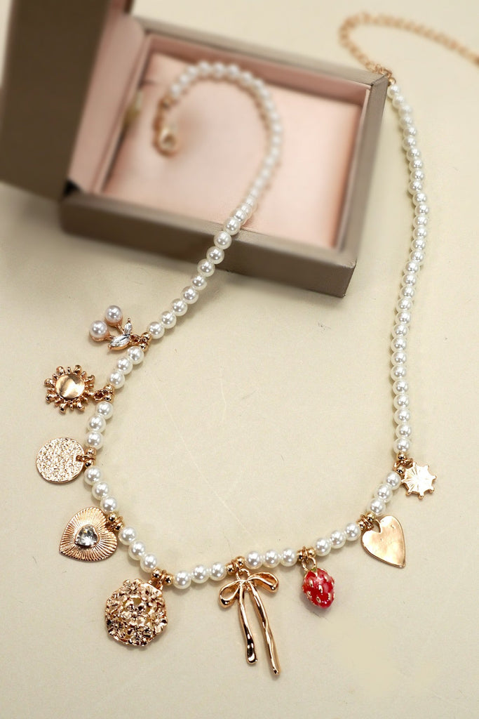 PEARL BEADED BOW STRAWBERRY CHERRY NECKLACE | 80N91511
