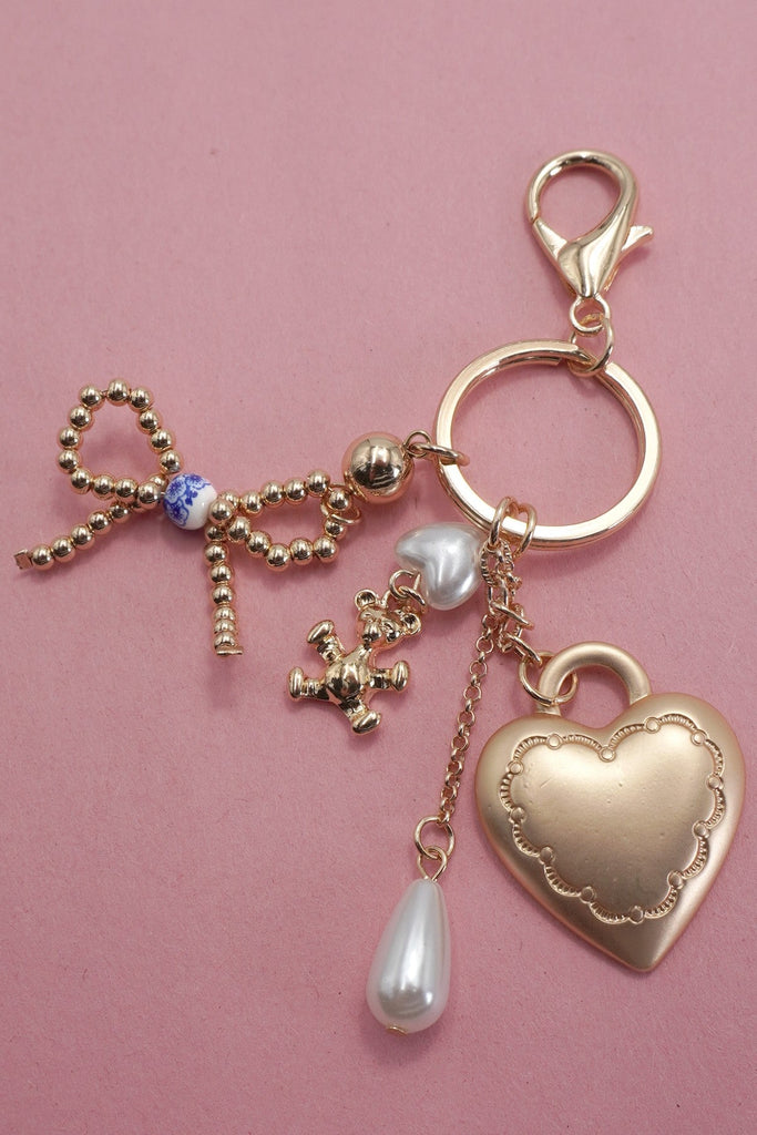 PORCELAIN BOW HEART TEDDY BEAR PEARL BAG CHARM | 80K012