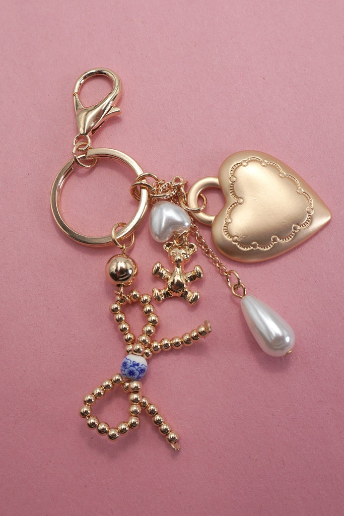 PORCELAIN BOW HEART TEDDY BEAR PEARL BAG CHARM | 80K012
