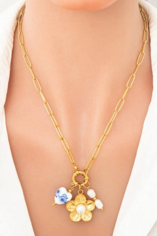FLORAL PORCELAIN PEARL CLUSTER CHARM NECKLACE | 80N91614