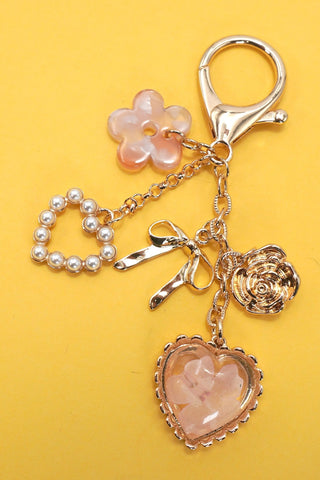 BAG CHARM- PRESSED FLOWER BOW PEARL HEART CHARMS | 80K026