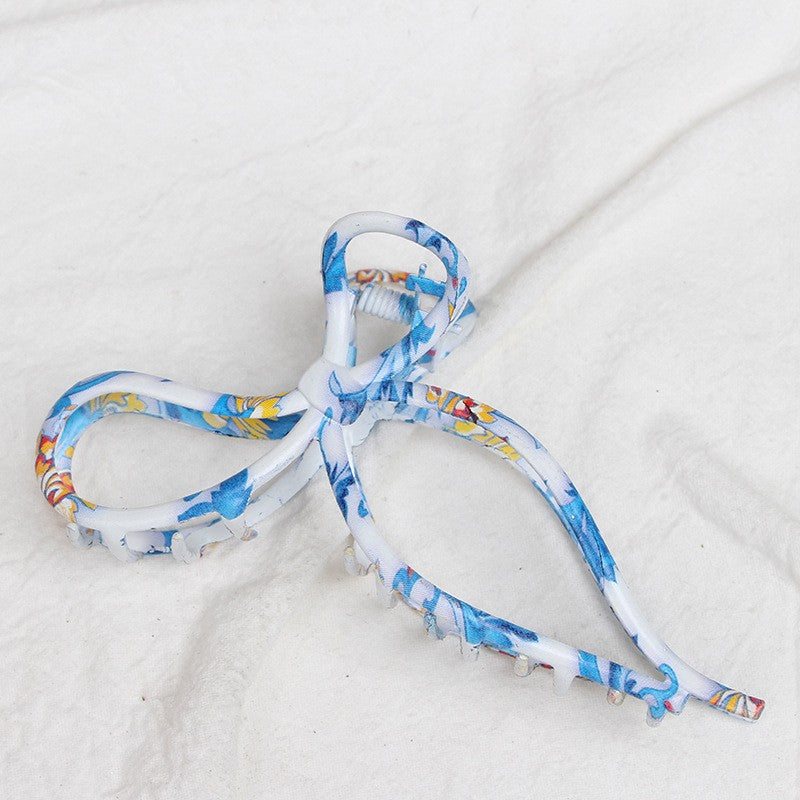 VINTAGE TOILE PATTERN PORCELAIN HAIR CLAW CLIPS | 40H914