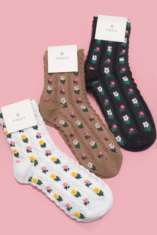 FLORAL MID CALF LENGTH SOCKS | 40S02063