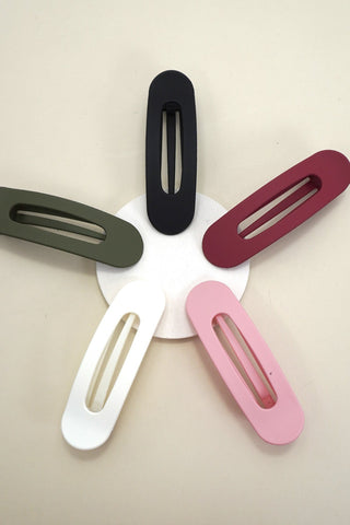 OVAL LAY DOWN FLAT HAIR CLAW CLIPS | 40H916