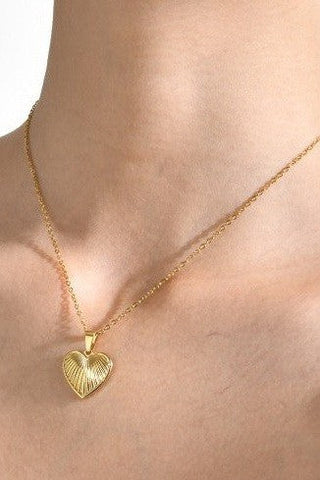 18K STAINLESS STEEL TARNISH FREE HEART NECKLACE | 40NK9449