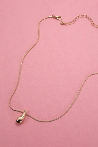 PETITE TEARDROP SNAKE CHAIN NECKLACE | 31N50571