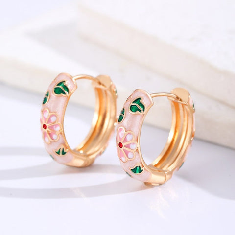 VINTAGE CLOISONNE ENAMEL FLORAL HOOP EARRINGS  | 40E358