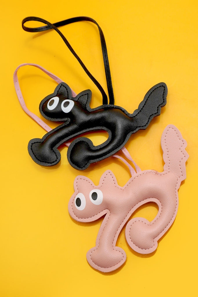 VEGAN LEATHER CAT BAG CHARM KEYCHAIN | 40KC155