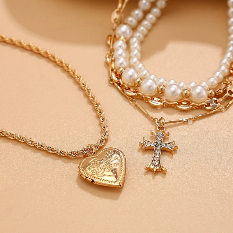 CROSS HEART CHARM MULTILAYER PEARL NECKLACE | 40NK9457