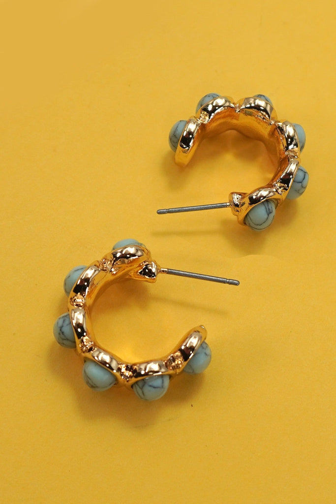OVAL NATURAL STONE TURQ HOOP EARRINGS | 80E6656
