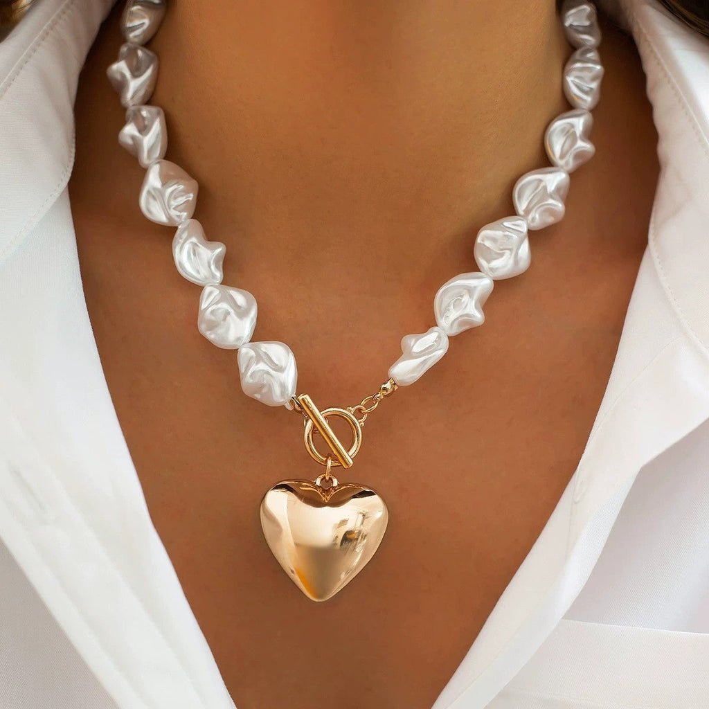 PEARL BEADED HEART CHARM TOGGLE NECKLACE | 40NK9466