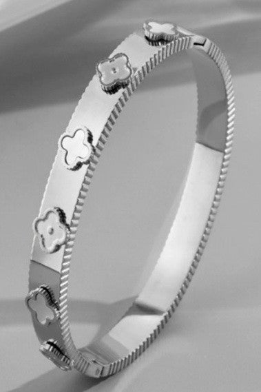 18K NON-TARNISH WATERPROOF STAINLESS STEEL BANGLE | 40B5157