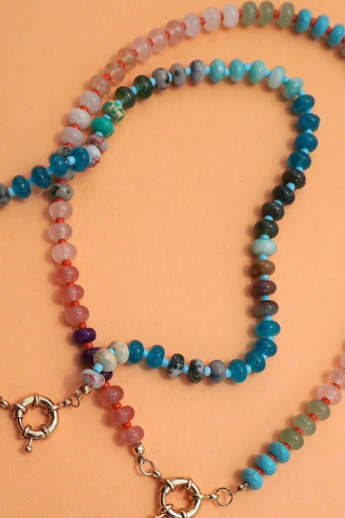 NATURAL STONE CHARM  SPRING CLASP BEADED NECKLACE | 40NK9467