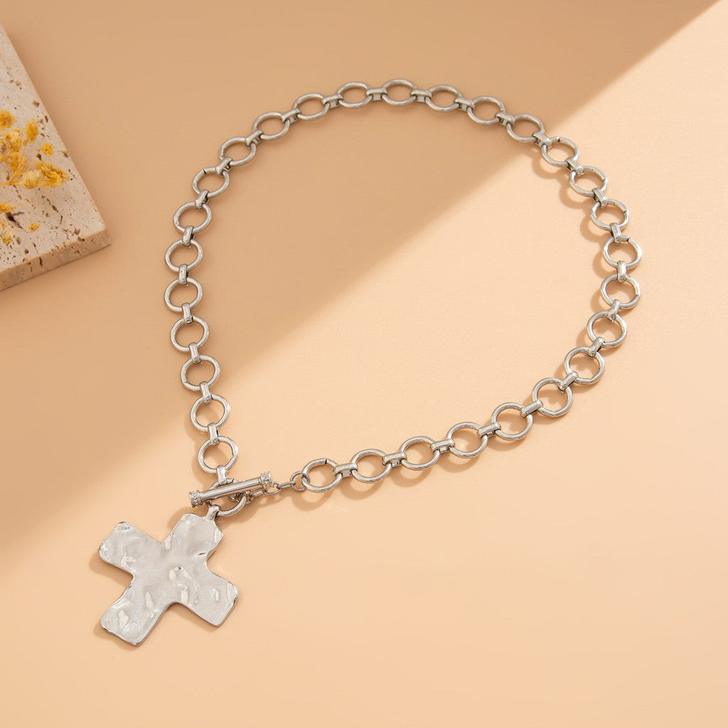 NOTABLE HAMMERED CROSS FRONT TOGGLE NECKLACE | 40NK9474