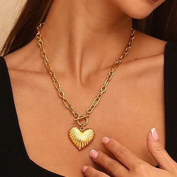 18K STAINLESS STEEL TARNISH FREE HEART NECKLACE | 40NK9480