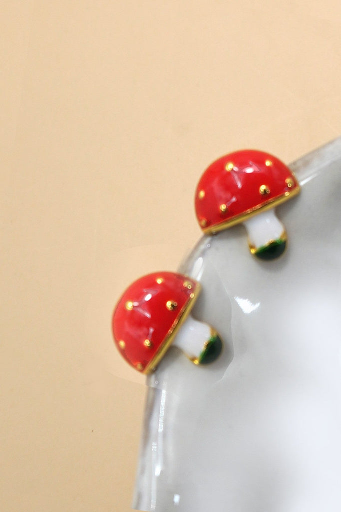PLAYFUL COTTAGECORE COLLECTION EARRINGS | 40E366