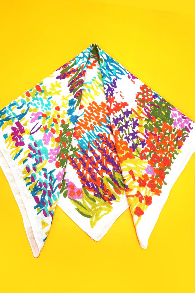 COTTON FLORAL PRINT SILKY FEELING BANDANA SCARF | 40SC648