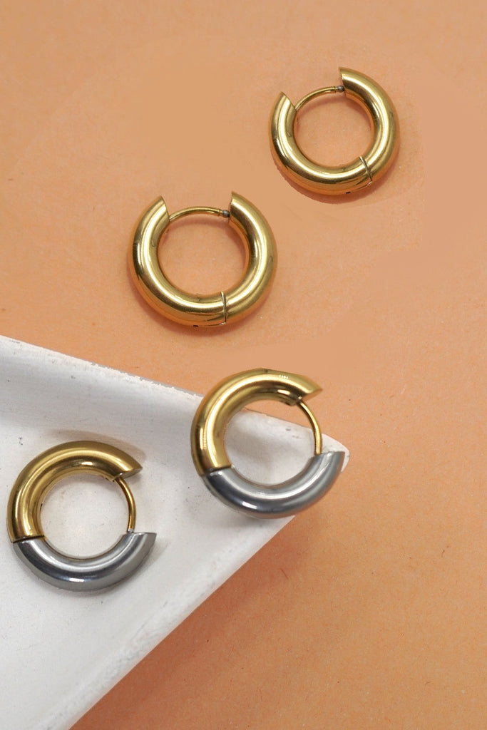 18K Stainless Steel Tarnish Free Waterproof Hoop | 40E368