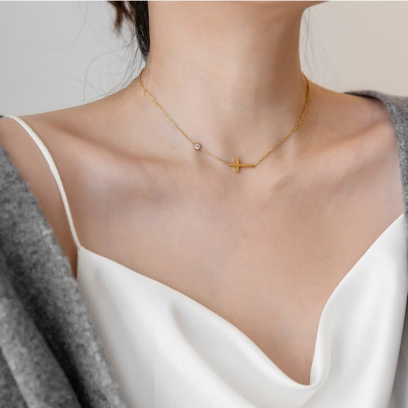 18K STAINLESS STEEL TARNISH FREE CROSS NECKLACE | 40NK9511